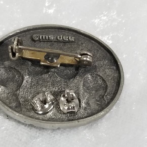 Vintage lid only pewter trinket box lid with earrings 1.1435 - Picture 4 of 6